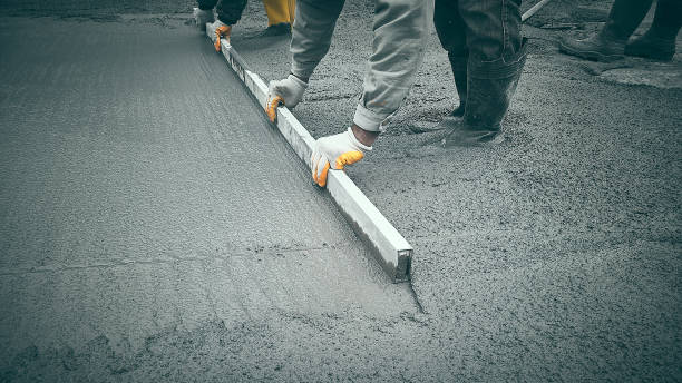 Best Driveways & Floors  in Lawrenceville, GA
